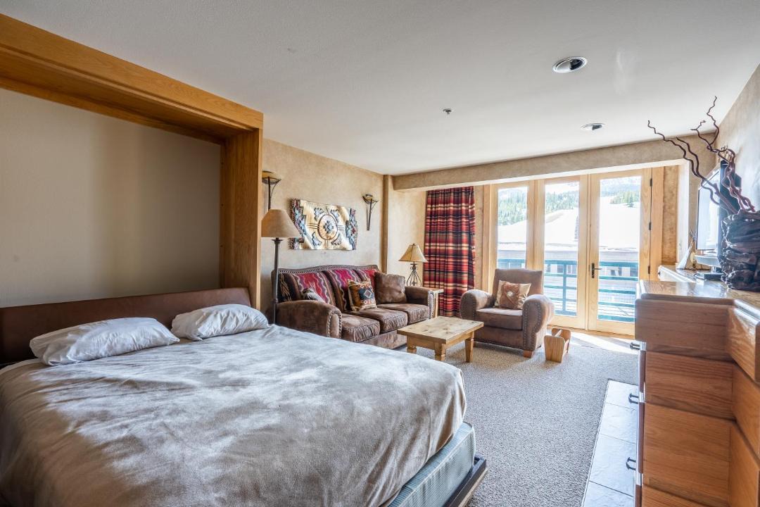 Photo of Bedroom in Big Sky