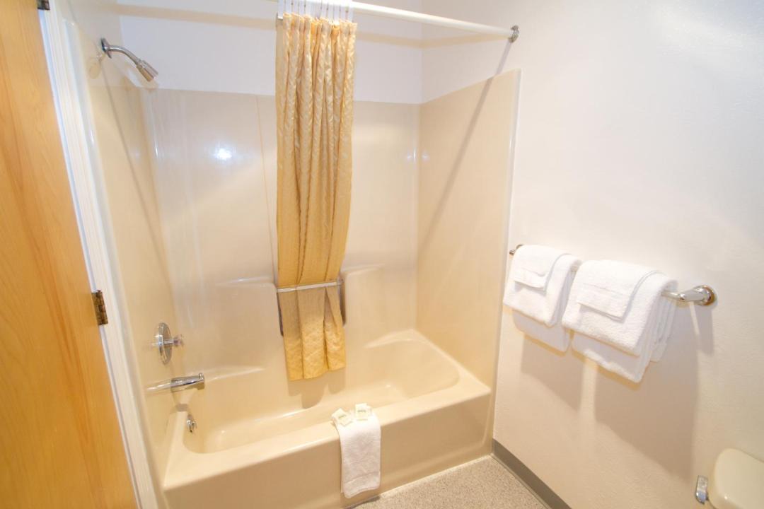 Photo of Bathroom in Southgate Triangle