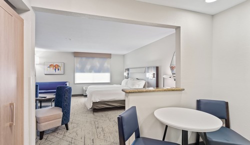 Suite, 1 King Bed, Fireplace