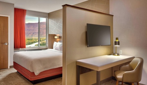 Suite, Multiple Beds