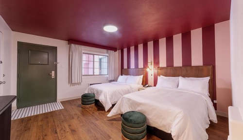 Standard Room, 2 Queen Beds, Non Smoking