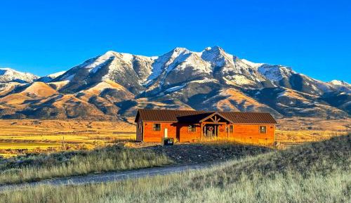Two-Bedroom Holiday Home
