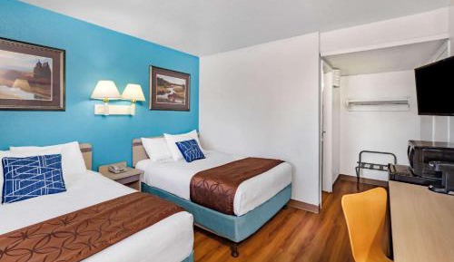 Double Room with Two Double Beds - Mobility Access/Non-Smoking