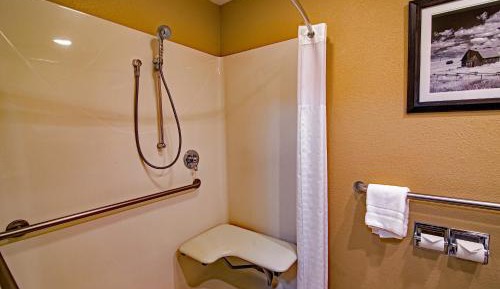 Queen Room - Disability Access