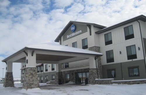 Shelby Hotel | Best Western Shelby Inn & Suites