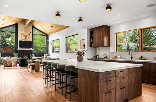 Jackson House | RMR: Midnight Solstice Home in the Town of Jackson