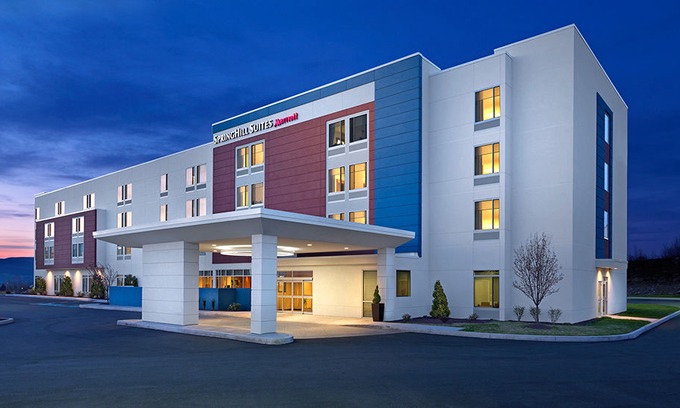 Great Falls Hotel | SpringHill Suites by Marriott Great Falls